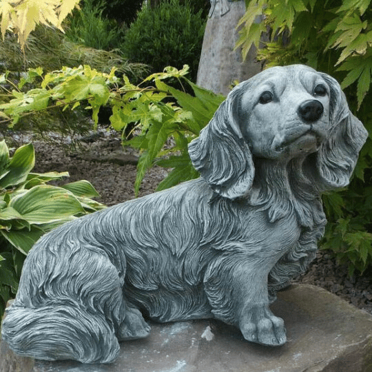 weiner dog statue