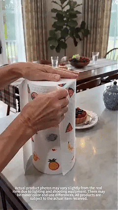 Reusable non-woven cleaning cloth demonstration