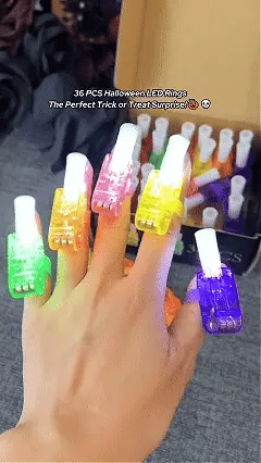 Halloween finger projection light