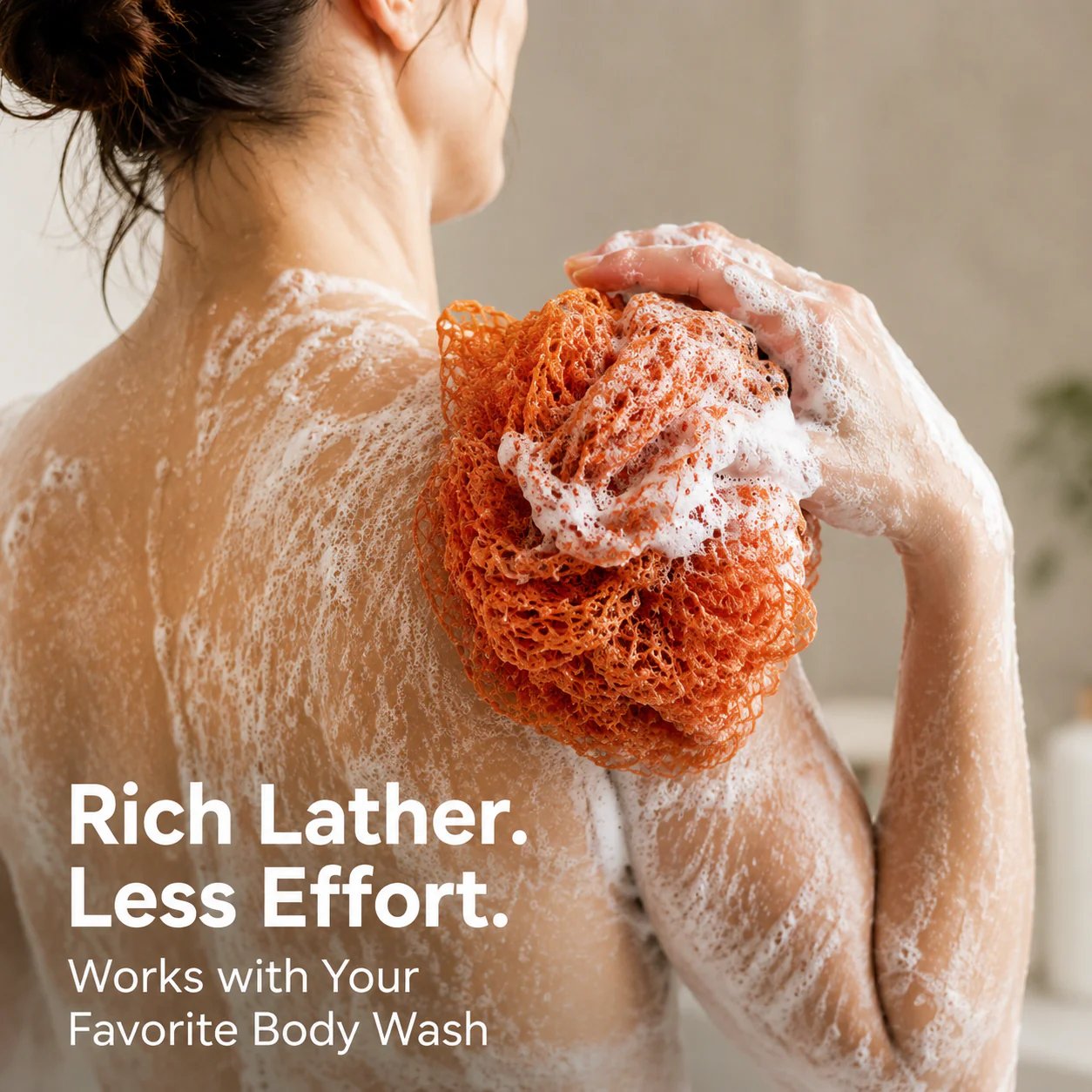 Exfoliating net creating rich shower lather